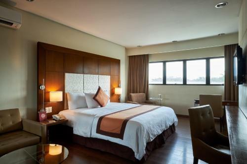 Hotel Santomas Suites