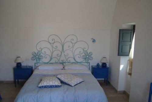 Bed & Breakfast Trulli Gallo Rosso