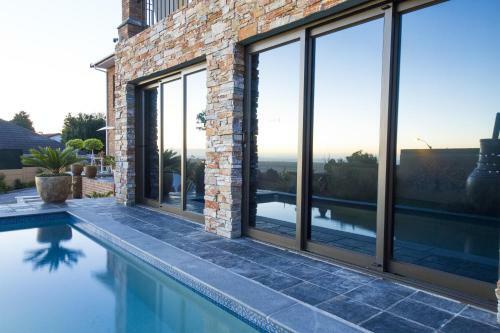 Hostal Bay View