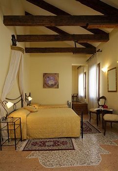 Hotel Palazzo Rosa Guest House