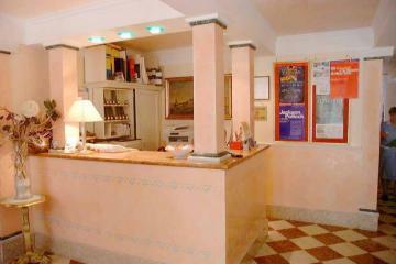 Hotel Pantalon