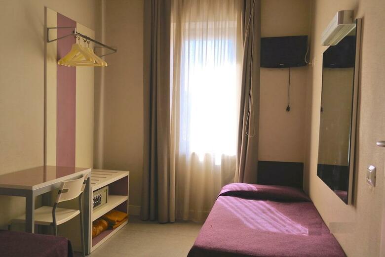 Hotel Mondial