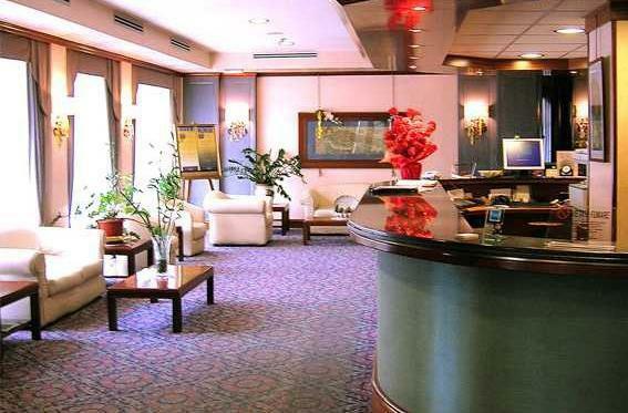 Hotel Mondial