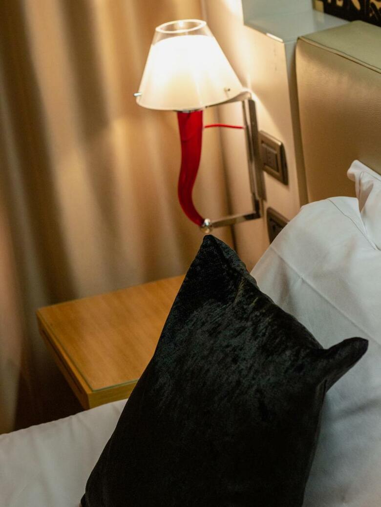 Hotel Antony Palace