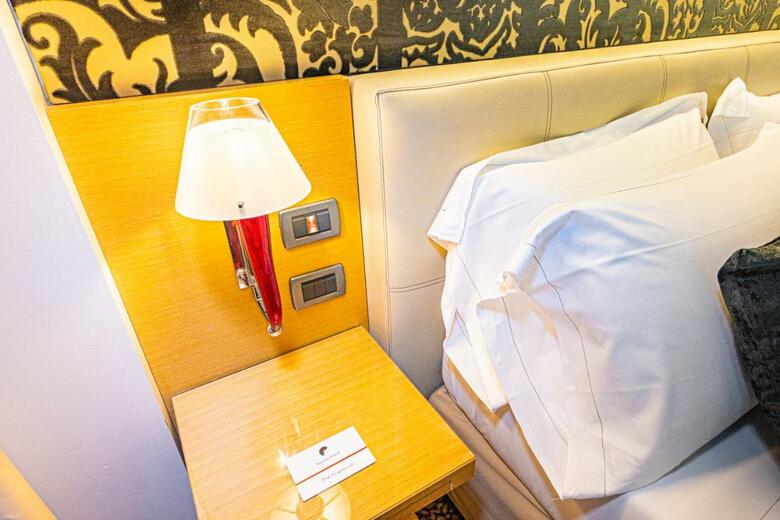 Hotel Antony Palace