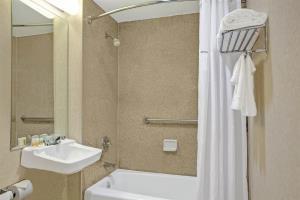 Hotel Days Inn Jfk Airport