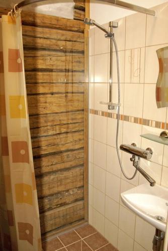 Vana Postimaja Accommodation