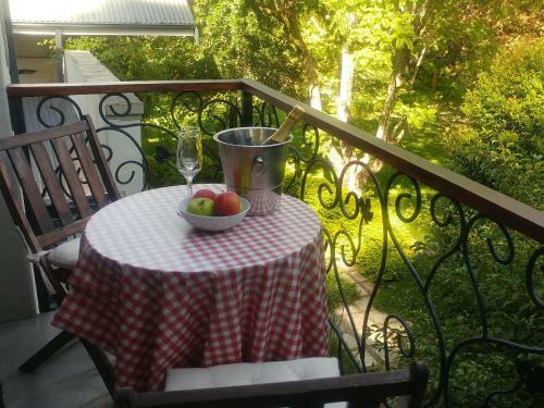 Bed & Breakfast Aan De Vliet Guest House