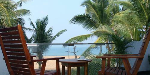 Nico Beach Hotel