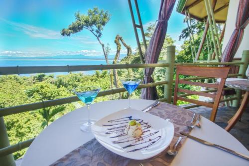 Hotel Issimo Suites