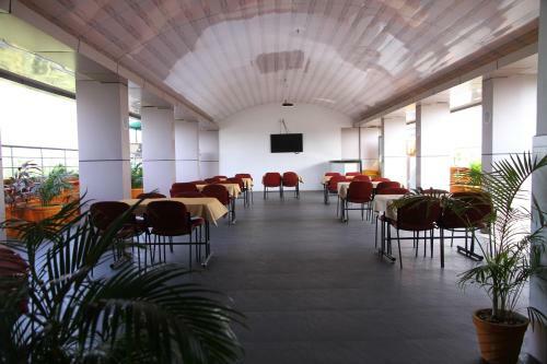 Hotel Gokulam Park
