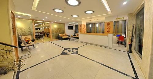 Hotel Gokulam Park