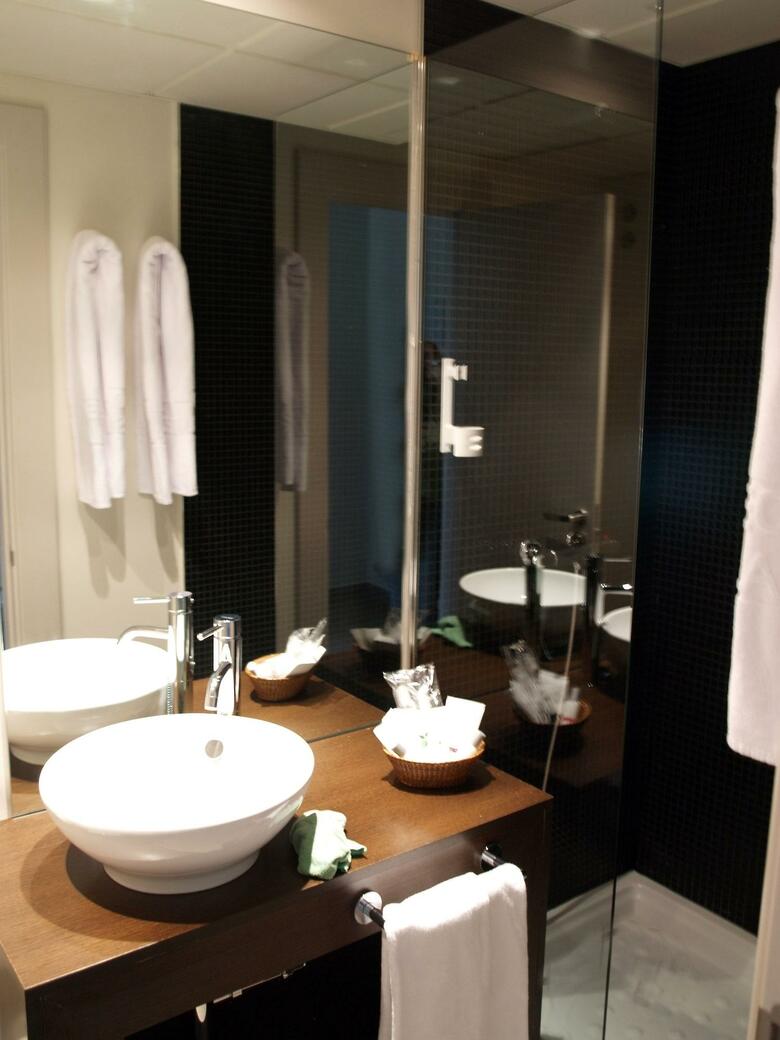 Hotel Eco Alcala Suites
