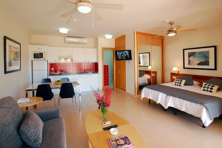 Apartamentos Altamadores
