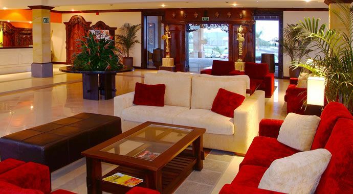 Regency Country Club Apartments & Suites