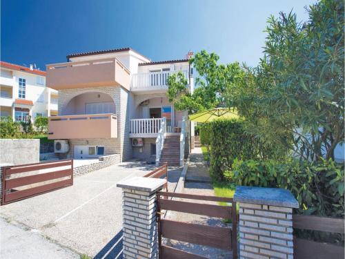 Apartment Malinska 27
