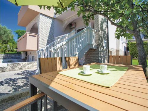 Apartment Malinska 27