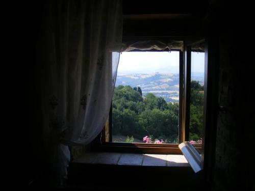 Agroturismo Al Castello Di Montalfoglio