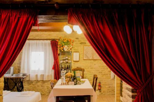 Agroturismo Al Castello Di Montalfoglio