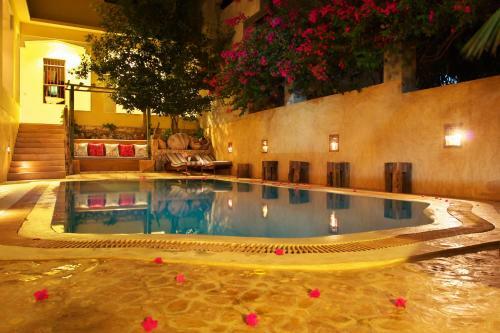 Msafini Hotel