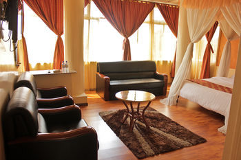 Pearl Palace Hotel