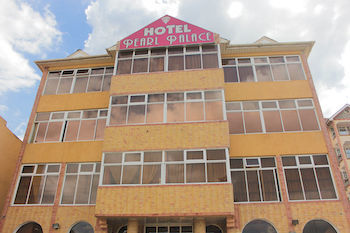 Pearl Palace Hotel
