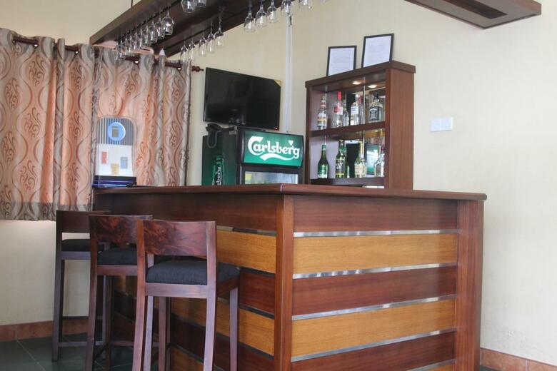Grand 7 Hotel Thalawathugoda
