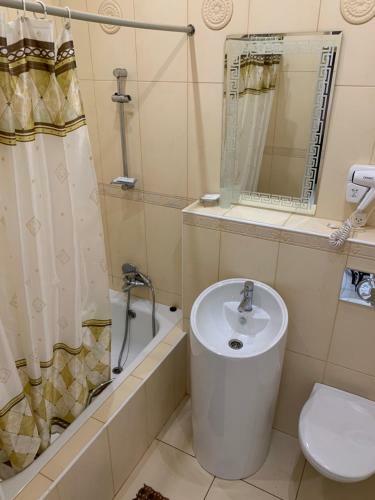 Hostal Kastana Hotel