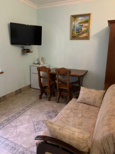Hostal Kastana Hotel