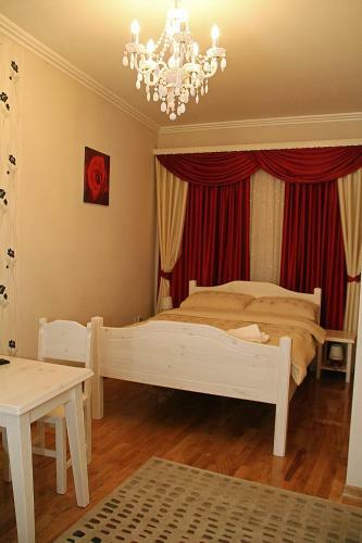 Hostal Rooms ?u ?u