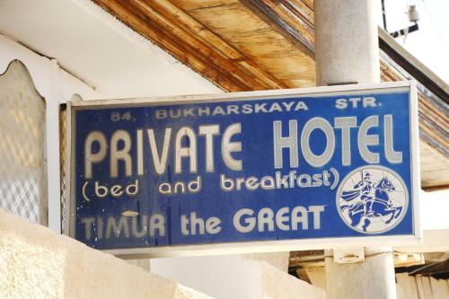 Hostal Timur The Great