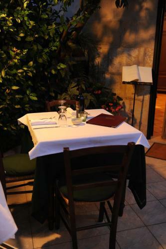 Hostal Olo Kal� Locanda