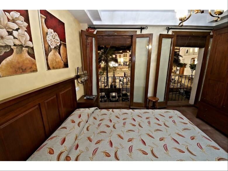 Hotel Coso Viejo