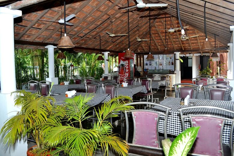 Hotel Naga Cottages