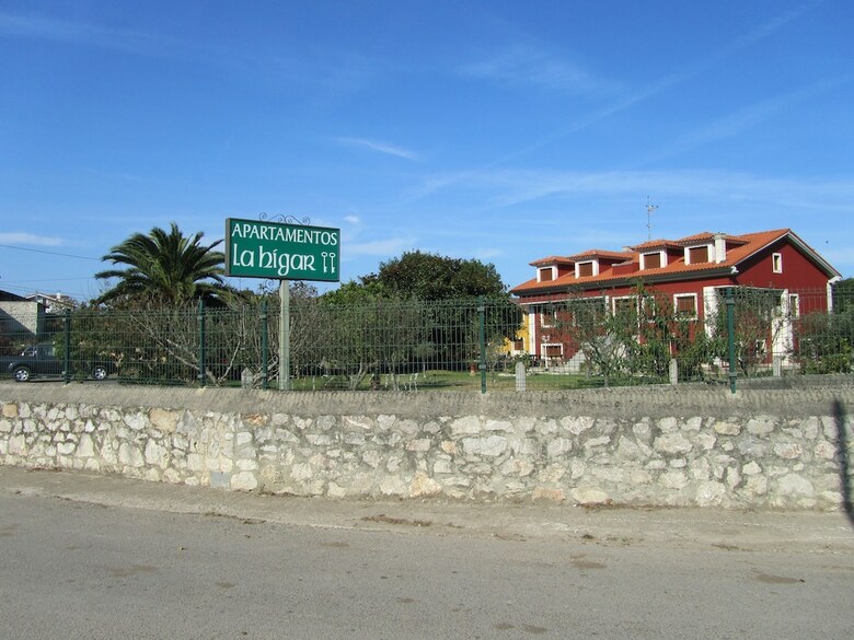 Apartamentos La Higar