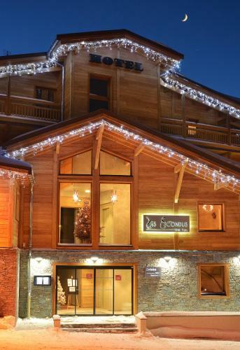 Hotel Les Escondus