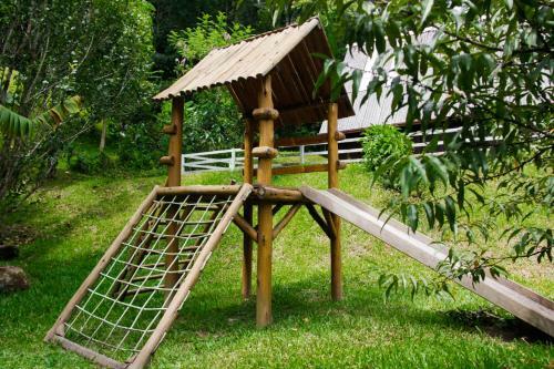 Lodge Chal�s Lumiar