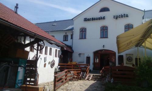 Hotel Marsovsk� Rychta