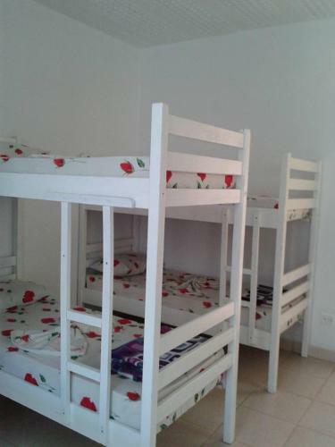 Hostal Suites Cai�ara