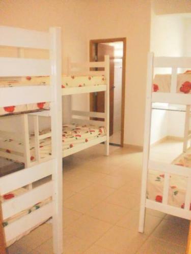 Hostal Suites Cai�ara