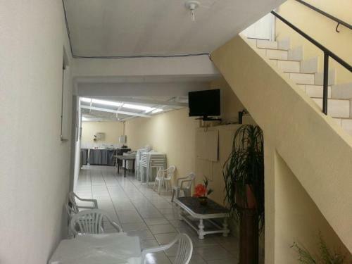 Hostal Suites Cai�ara