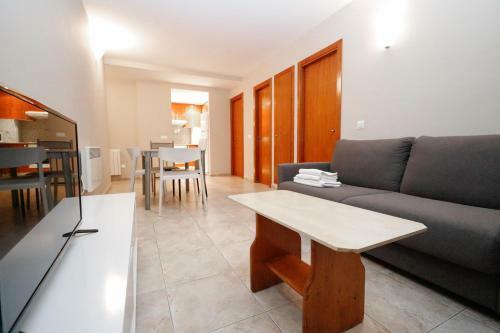 Apartamentos Degas Mikka