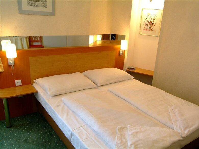 Hotel Donauwalzer
