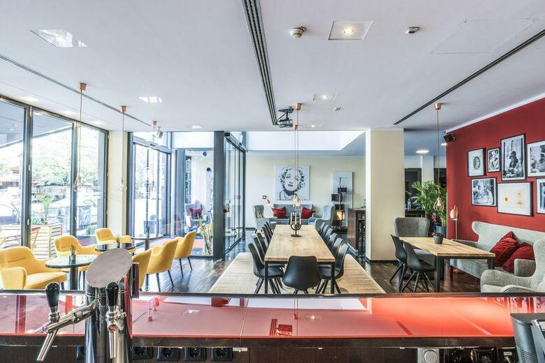 Hotel Arcotel Velvet
