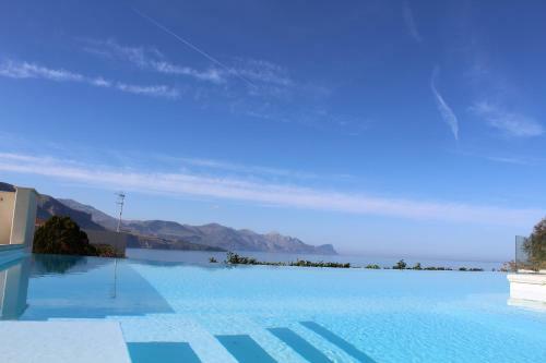 Villa Piscina Sul Mare