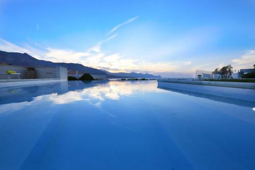 Villa Piscina Sul Mare