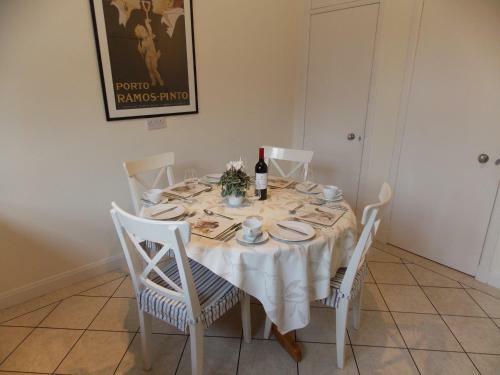 Violet Bank Apartment Morningside