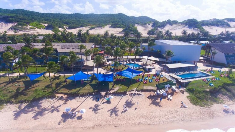 Hotel Esuites Vila Do Mar