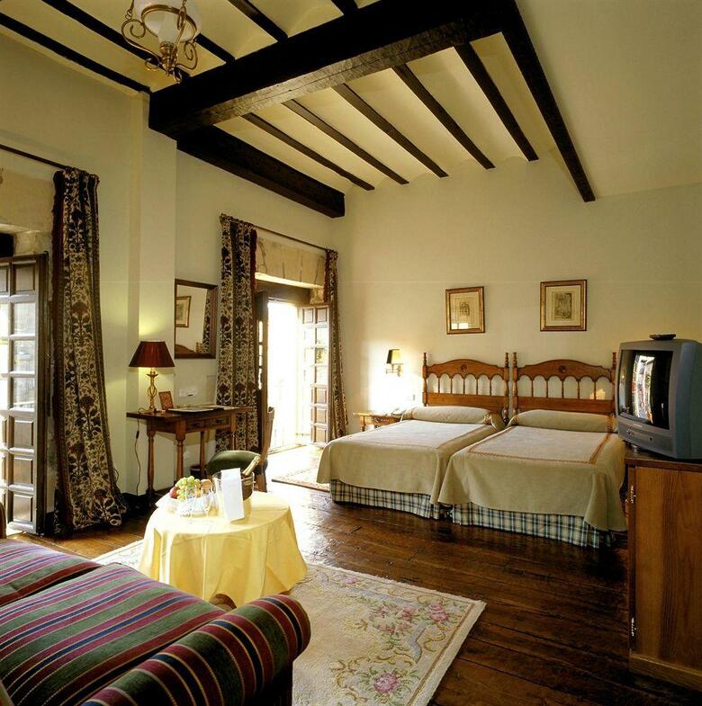 Hotel Parador De Santillana Gil Blas