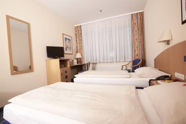 Andor Hotel Plaza